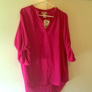 Fuchsia Top w button detail on sleeve